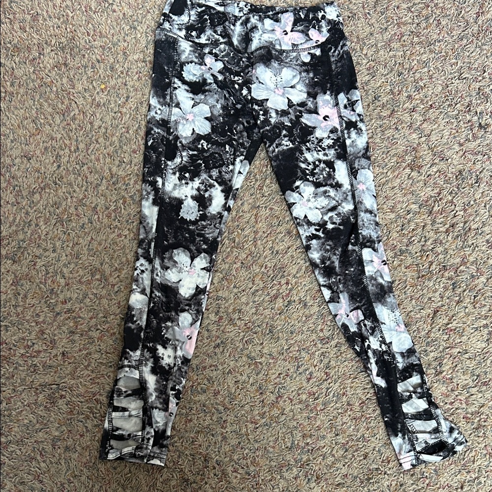 Shosho Monochrome Patterned Leggings